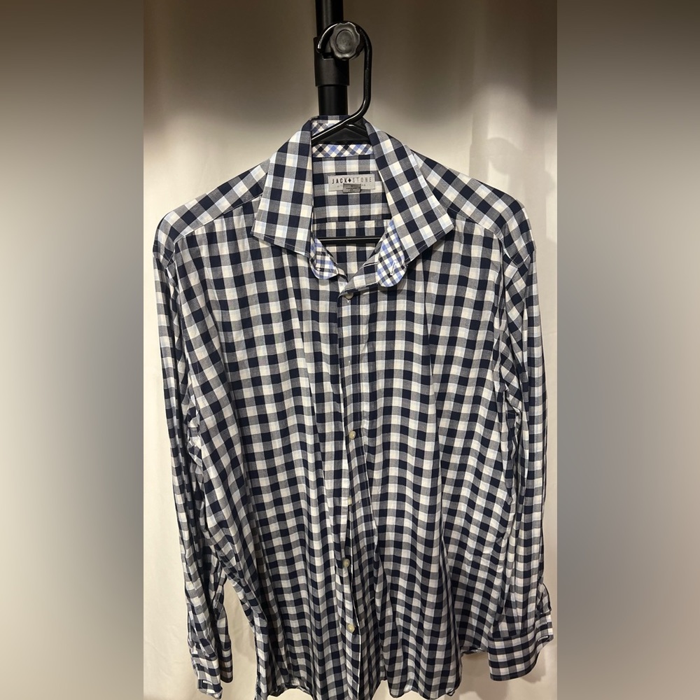 Jack Stone by Thomas Dean Large Button up Shirt